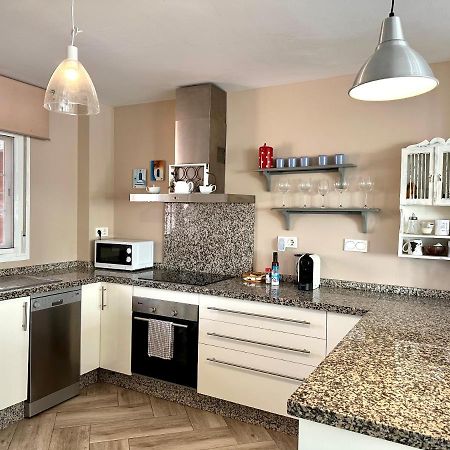 Apartamento Estilo Arabe En El Centro De San Pedro De Alcantara - Toledo 1B マルベーリャ エクステリア 写真