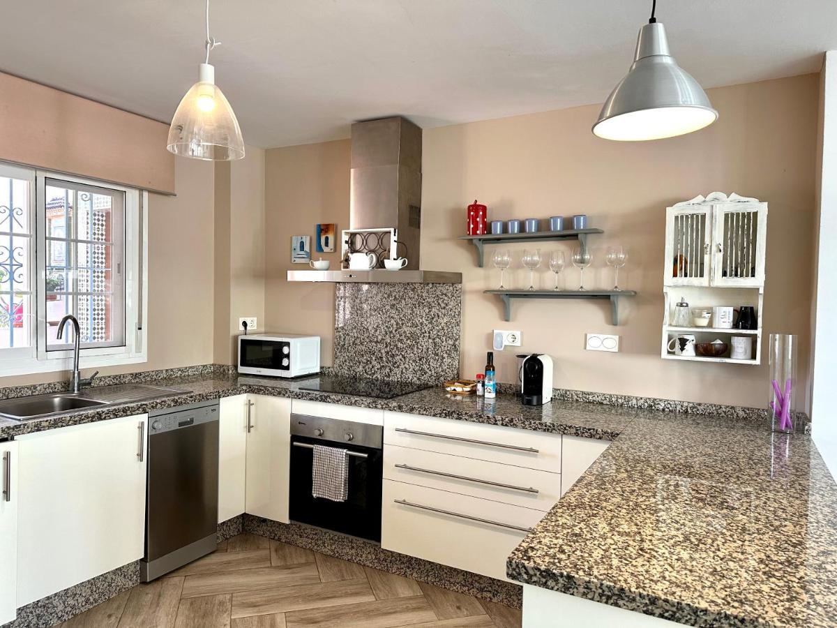 Apartamento Estilo Arabe En El Centro De San Pedro De Alcantara - Toledo 1B マルベーリャ エクステリア 写真
